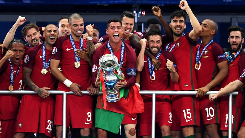 Lisboa recebe os novos Campeões da Europa!