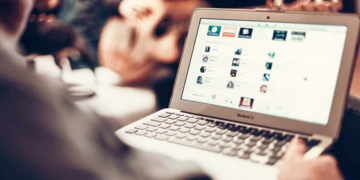 Já estão abertas as candidaturas para programas da Microsoft que elegem professores e escolas inovadoras