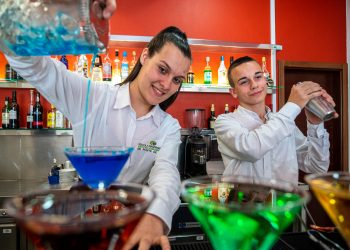 Vem descobrir o Curso Profissional Técnico/a de Restaurante e Bar da EPPL!