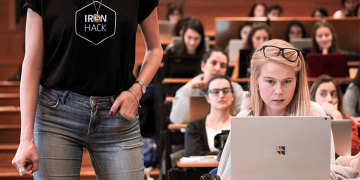 Ironhack e Volvero juntam-se para lançar bolsas de estudo em tecnologia