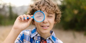 Jovens aprendem a valorizar a natureza durante o verão