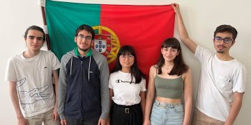 Medalha de Bronze e quatro Menções Honrosas para a equipa portuguesa na Olimpíada Internacional de Física
