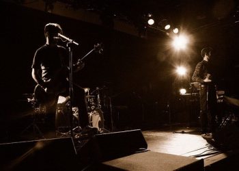 rock g59e4042fb 640 1