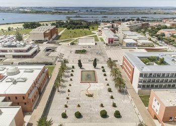 O teu próximo passo é em direção ao Ensino Superior? Então segue para a Universidade de Aveiro! 