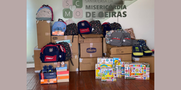 Mundicenter entrega Kits Escolares Solidários