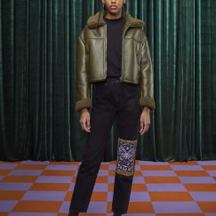 CUSTOM LAB da Bershka em parceria com ilustrador alemão