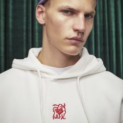 CUSTOM LAB da Bershka em parceria com ilustrador alemão