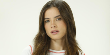 GIULIA BE traz a relação do amor e do tempo no seu novo single “desficava”