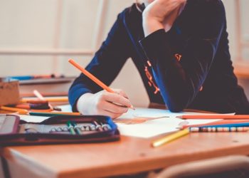 Inauguração de Sala de Estudo "Aprender +" na Escola Secundária Arco-Íris na Portela