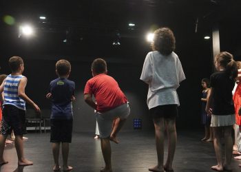 A Oficina promove oficinas de Férias de Natal