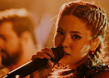 Bárbara Tinoco: “As canções mais especiais para mim são as que o público tornou mais especiais.”