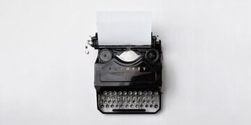 Dia Mundial da Poesia: Vão ser distribuídos poemas na Fundação José Saramago