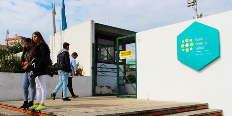 Escola de Comércio de Lisboa: Uma formação para quem quer ir mais longe!