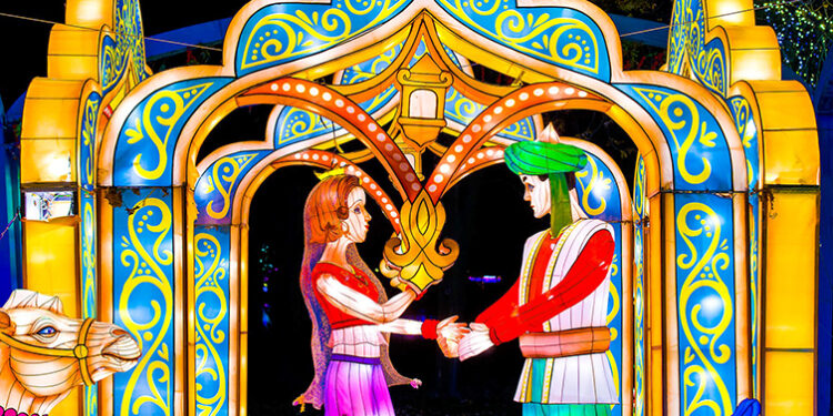 “Magical Garden Aladdin Sintra” vai continuar a iluminar as noites do Jardim Novo do Palácio de Queluz até 30 de dezembro