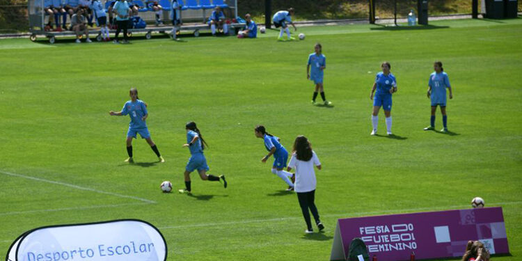 Já conheces a Festa do Futebol Feminino 2023-2024?
