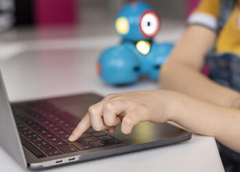 Escola Secundária José Falcão contempla o programa “Escola Digital”