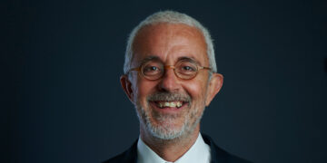 Entrevista | Pedro Santa Clara: "Na era do ChatGPT, a memorização e a réplica não funcionam"