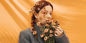 "Deixou-me a Mala no Comboio" de Bárbara Tinoco e Rosinha já é um sucesso!