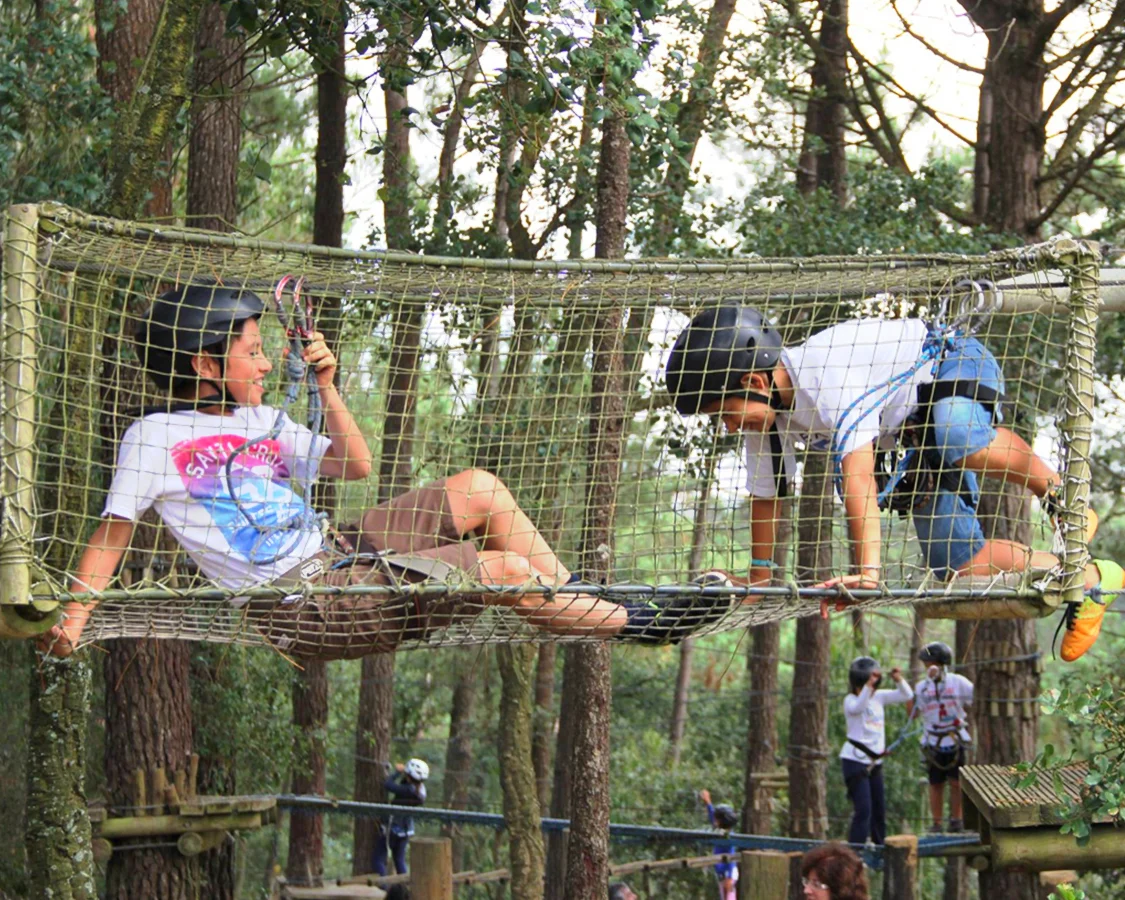 Parque Aventura Cova da Baleia dedica-se ao lazer e entretenimento (ao ar livre)