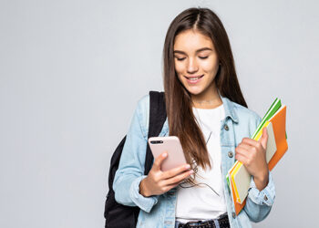 "História Militar e Juventude" desafia-te a adquirir conhecimento (sobre Democracia)