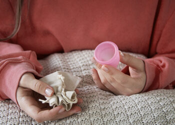 A distribuição gratuita de produtos menstruais já iniciou
