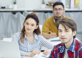 Escola Secundária da Baixa da Banheira recebe votação máxima (na Assembleia Municipal Jovem)