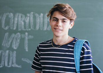 Escola Secundária Adolfo Portela recebe distinção no "CodeShow"