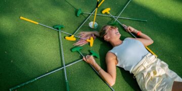 O (maior) minigolfe indoor promete uma viagem imersiva