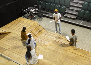 Act recebe futuros alunos (com visitas e aulas abertas)