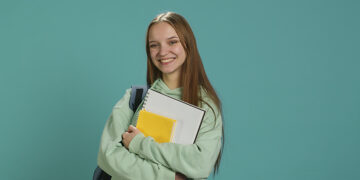 Escola Secundária Infante D. Henrique conquista segundo lugar do "Apps for Good"