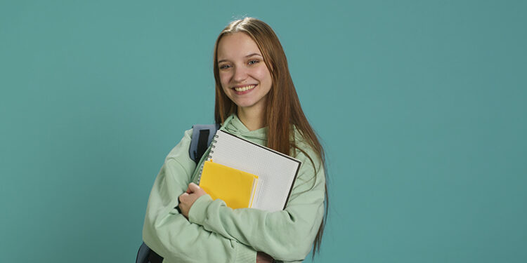 Escola Secundária Infante D. Henrique conquista segundo lugar do "Apps for Good"