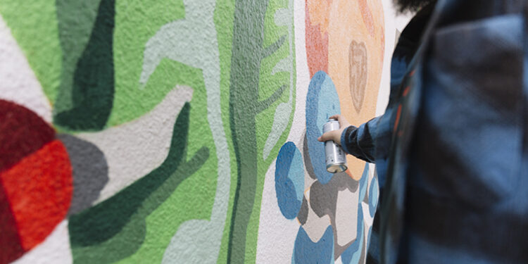 Oker pinta mural por um ambiente escolar (mais) seguro