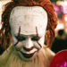 "Welcome to Derry" conta com o palhaço Pennywise (e um balão vermelho)