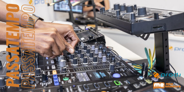 Do teu quarto para a cabine de DJ: Ganha um Workshop DJ à tua medida