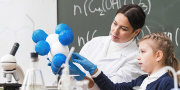 "Educar Tem Ciência" debate práticas e projetos de intervenção!