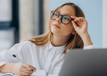 Martins Sarmento e Francisco de Holanda disputam a final do "Torneio de Retórica"