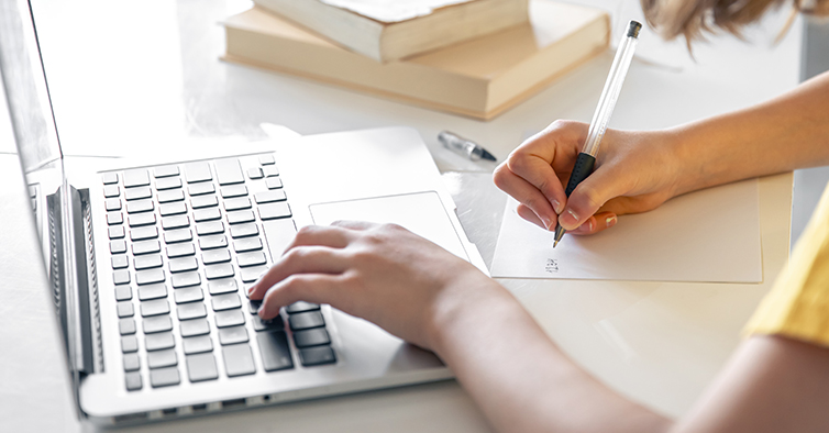 Rodrigo Santos cria plataforma (de apoio escolar)