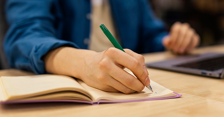 "Bolsas Nsouli" permite acesso a aprendizagens internacionais